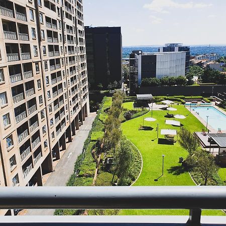 Westpoint Sandton Apartments Johannesburg Exterior photo