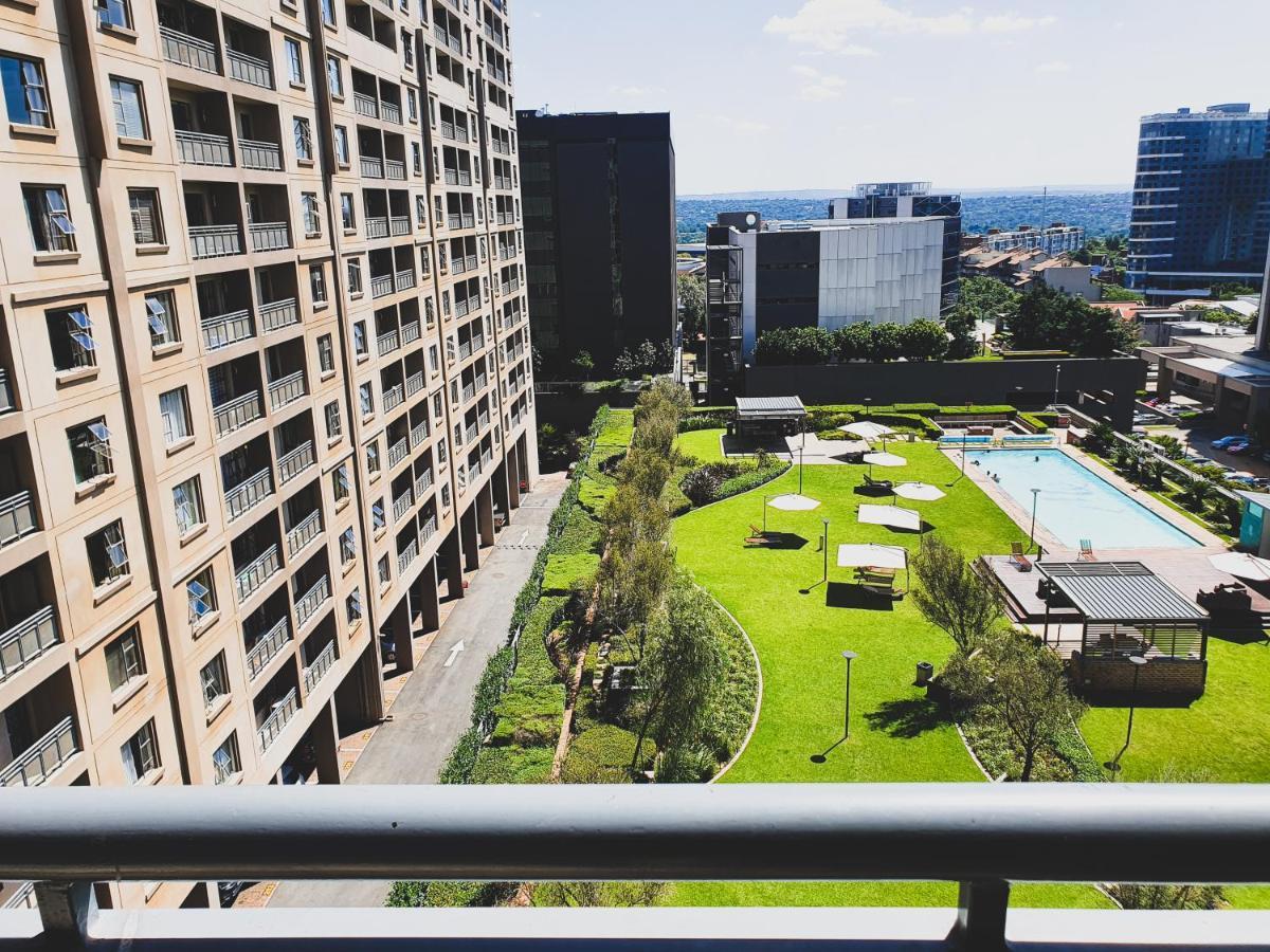 Westpoint Sandton Apartments Johannesburg Exterior photo